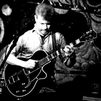 Profile picture for user Eric Arn