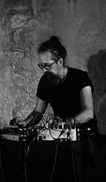 Profile picture for user Michele Anelli